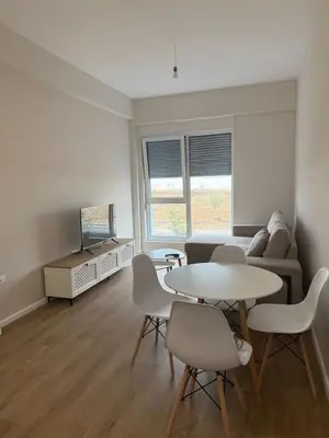 Apartament 1+1 me qera në Fresku, Tiranë, 52 m². Foto 3 nga 8