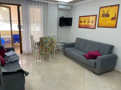 Apartament 1+1 me qera në Kompleksi Alb Adriatik, Golem, 65 m². Foto 5 nga 7