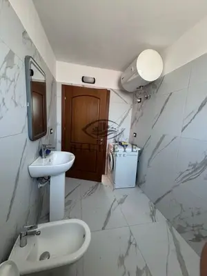 Apartament 3+1 me qera në Plepa, Durrës, 130 m². Foto 4 nga 11