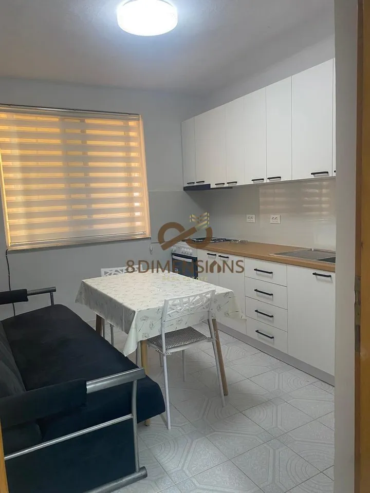Appartamento 1+1 in affitto a Blloku, Tirana, 54 m². Foto 1 di 3