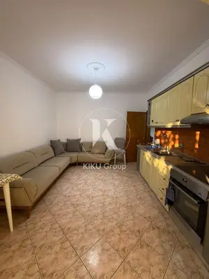 Vilë me qera në Vaqarr, Tiranë, 120 m². Foto 4 nga 12