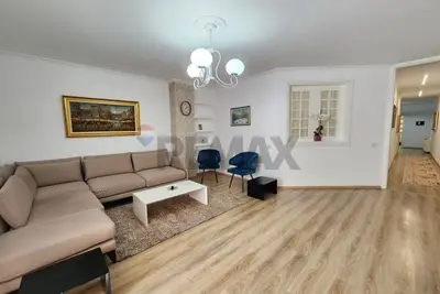 Apartament 3+1 me qera në Rruga Luigj Gurakuqi, Tiranë, 145 m². Foto 8 nga 11
