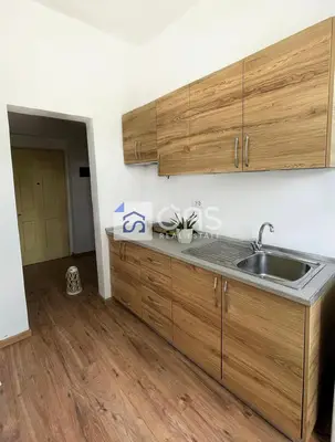 Apartament 2+1 me qera në Blloku, Tiranë, 75 m². Foto 9 nga 9