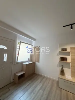 Appartamento 1+1 in affitto a Rruga e Barrikadave, Tirana, 65 m². Foto 4 di 6