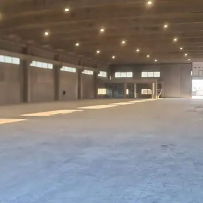 Magazzino in affitto a Porto Romano, Durazzo, 400 m². Foto 2 di 5