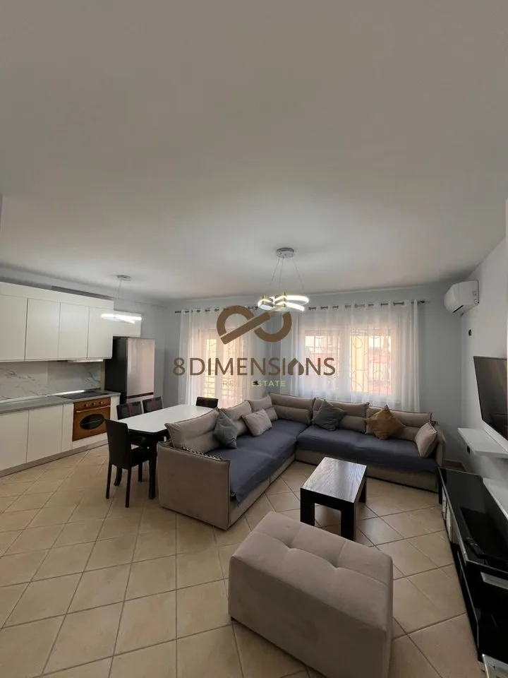 Apartament 2+1 me qera në Rruga Qemal Stafa, Tiranë, 103 m². Foto 1 nga 8