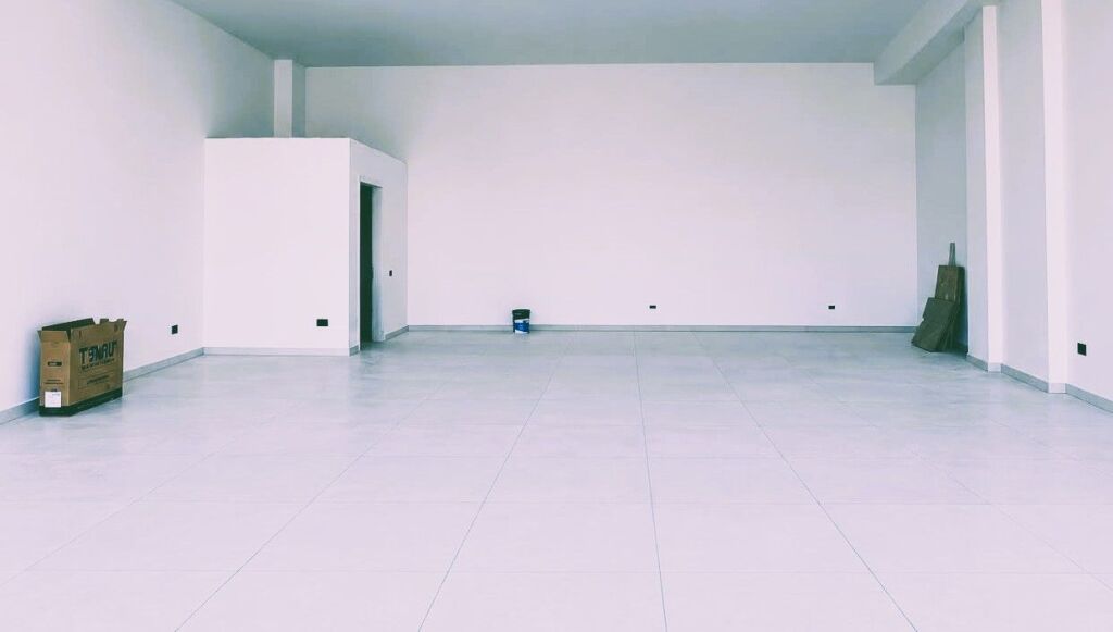 Ambient biznesi me qera në Paskuqan, Kamëz, 90 m²