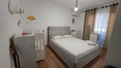 Apartament 1+1 me qera në Xhamlliku, Tiranë, 50 m². Foto 4 nga 8