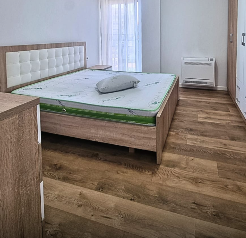 Apartment 2+1 for rent in Rruga Jordan Misja, Tirana, 90 m². Photo 3 of 3