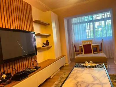 Apartment 3+1 for rent in Rruga Petro Nini Luarasi, Tirana, 80 m². Photo 2 of 7