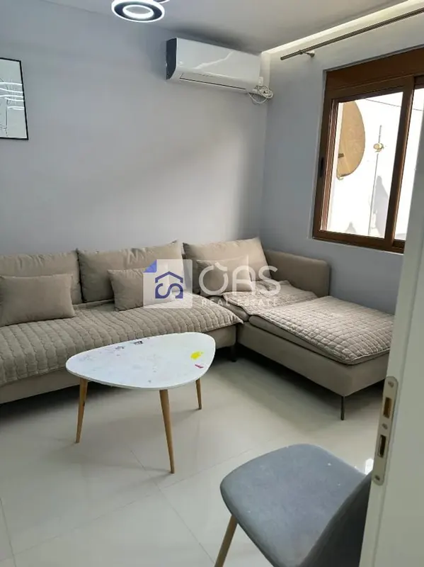 Appartamento 1+1 in affitto a 21 Dhjetori, Tirana, 55 m²