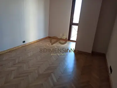 Negozio in affitto a Toptani, Tirana, 96 m². Foto 8 di 12