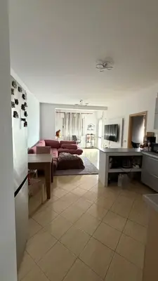 Appartamento 1+1 in affitto a Kodra e Diellit, Tirana, 65 m². Foto 2 di 3