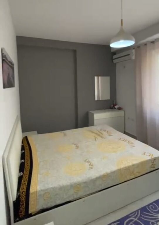 Apartament 2+1 me qera në Kodra e Diellit, Tiranë, 100 m². Foto 2 nga 3