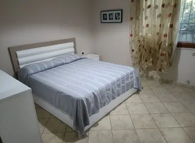 Apartament 2+1 me qera në Tiranë, 120 m². Foto 2 nga 5