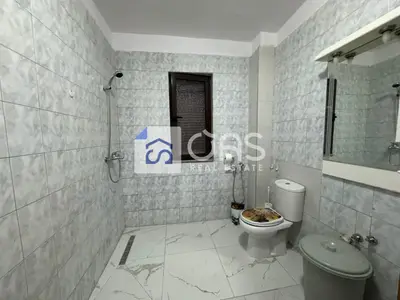 Appartamento 2+1 in affitto a Laprakë, Tirana, 85 m². Foto 4 di 7