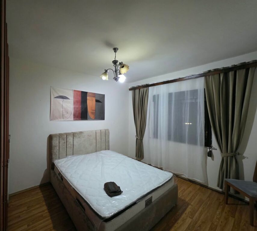 Appartamento 2+1 in affitto a Sheshi Skënderbej, Tirana, 100 m². Foto 2 di 3