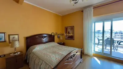 Appartamento 3+1 in affitto a Bulevardi Europa, Pogradec, 180 m². Foto 9 di 11