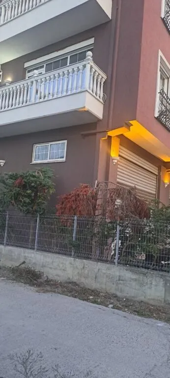 Apartament me qera në Rruga Adria, Durrës, 150 m². Foto 1 nga 9