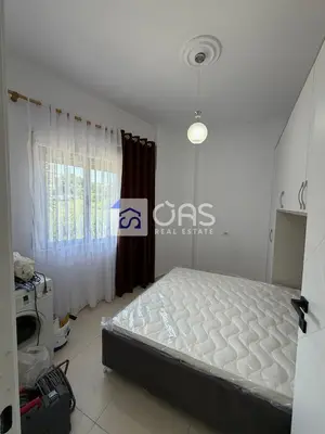 Apartament 1+1 me qera në Kopshti Botanik, Tiranë, 60 m². Foto 4 nga 6