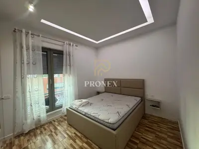 Apartament 1+1 me qera në Kompleksi Delijorgji, Tiranë, 70 m². Foto 7 nga 12