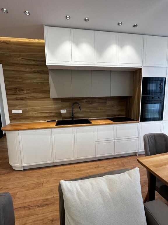 Apartment 1+1 for rent in Bulevardi i Ri, Tirana, 70 m². Photo 2 of 3