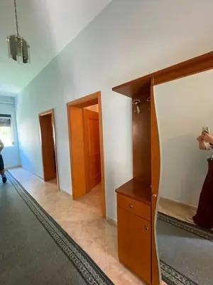 Casa indipendente 3+1 in affitto a Markata Fruta Perimeve & Bylmet, Durazzo, 119 m². Foto 1 di 12