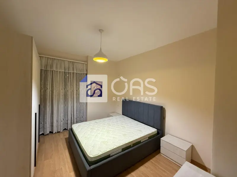 Appartamento 2+1 in affitto ad Astir, Tirana, 104 m²