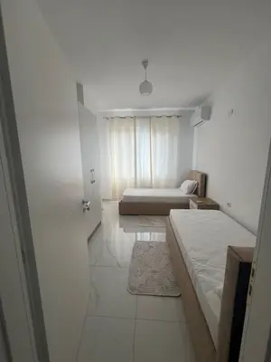Apartament 2+1 me qera në Kompleksi BUSHGJOKA, Kamëz, 82 m². Foto 5 nga 8