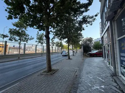 Locale commerciale in affitto a Porti i Durrësit, Durazzo, 33 m². Foto 4 di 6