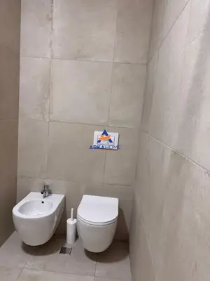 Apartament 1+1 me qera në Rruga Jordan Misja, Tiranë, 72 m². Foto 9 nga 12