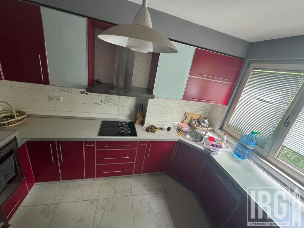 Apartment 2+1 for rent in Myslym Shyri, Tirana, 125 m². Photo 2 of 3