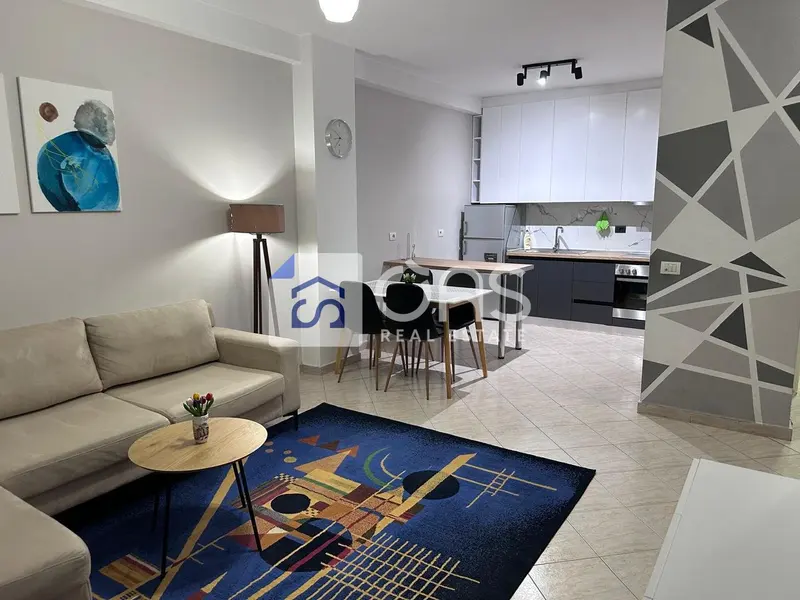 Appartamento 1+1 in affitto a Kompleksi Delijorgji, Tirana, 65 m²