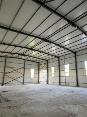 Magazzino in affitto a Peze, Tirana, 400 m². Foto 1 di 2