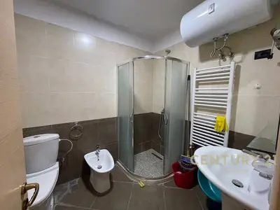 Appartamento 2+1 in affitto a Rruga Petro Nini Luarasi, Tirana, 83 m². Foto 7 di 8