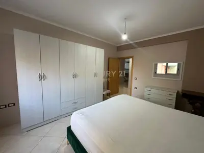Apartament 2+1 me qera në Shkolla e Muzikes, Vlorë, 105 m². Foto 7 nga 11