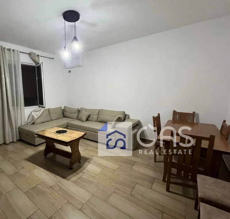 Apartment 1+1 for rent in Rruga Gjon Mili, Tirana, 87 m²