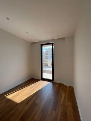 Zyrë me qera në Altana Luxury Residence, Tiranë, 117 m². Foto 5 nga 5