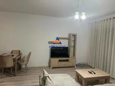 Appartamento 1+1 in affitto a Rruga Haxhi Hysen Dalliu, Tirana, 70 m². Foto 2 di 5