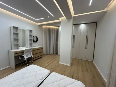 Apartament 2+1 me qera në Golden Tower Residence, Tiranë, 98 m². Foto 2 nga 5