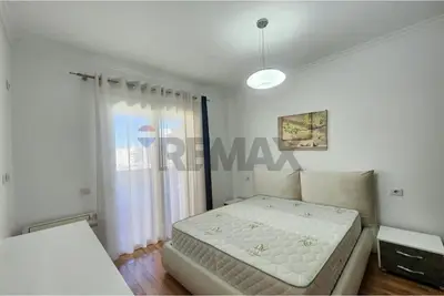 Appartamento 2+1 in affitto a Rruga Qemal Stafa, Tirana, 90 m². Foto 5 di 8