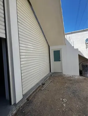 Magazinë me qera në Valias, Kamëz, 200 m². Foto 5 nga 6