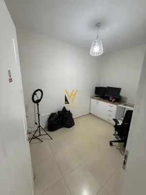Zyrë me qera në Rruga Ndre Mjeda, Tiranë, 120 m². Foto 3 nga 6