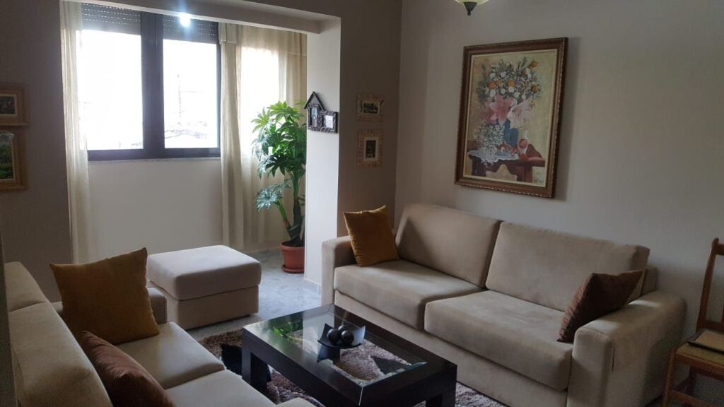 Apartament 1+1 me qera në Xhamlliku, Tiranë, 65 m²