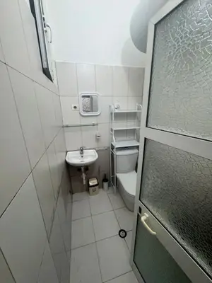 Monolocale in affitto a Lulishte Çajupi, Tirana, 35 m². Foto 8 di 8