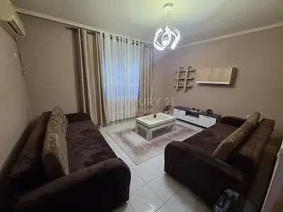 Appartamento 1+1 in affitto a Restorant Durrësi, Tirana, 73 m². Foto 1 di 7