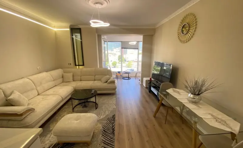 Apartment 1+1 for rent in Stacioni i Trenit, Tirana, 70 m²