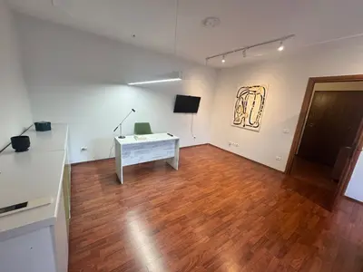 Office for rent in Bulevardi Gjergj Fishta, Tirana, 130 m². Photo 7 of 8