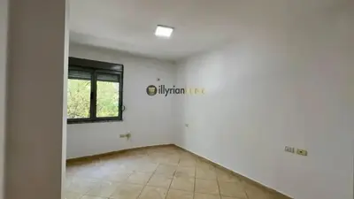 Appartamento 3+1 in affitto a Tirana, 138 m². Foto 9 di 11