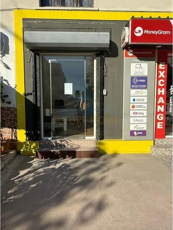 Ambient biznesi me qera në Stacioni i Parë, Durrës, 14 m²